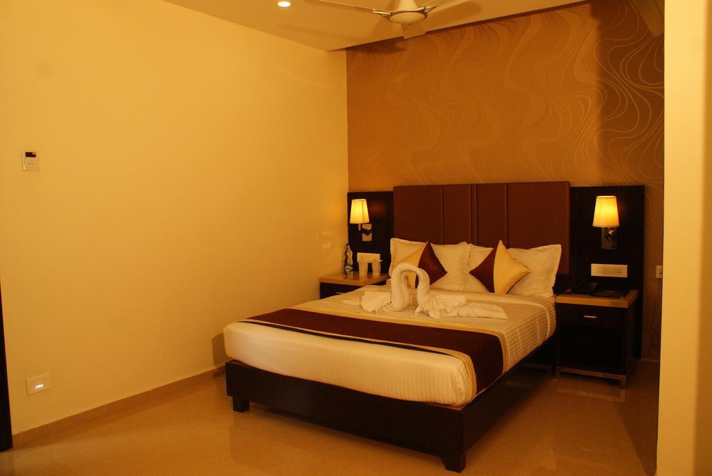 Ruby Pride Luxury Hotel Hyderabad Exterior photo