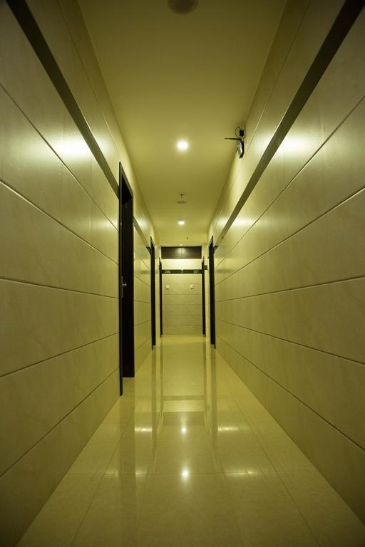 Ruby Pride Luxury Hotel Hyderabad Exterior photo